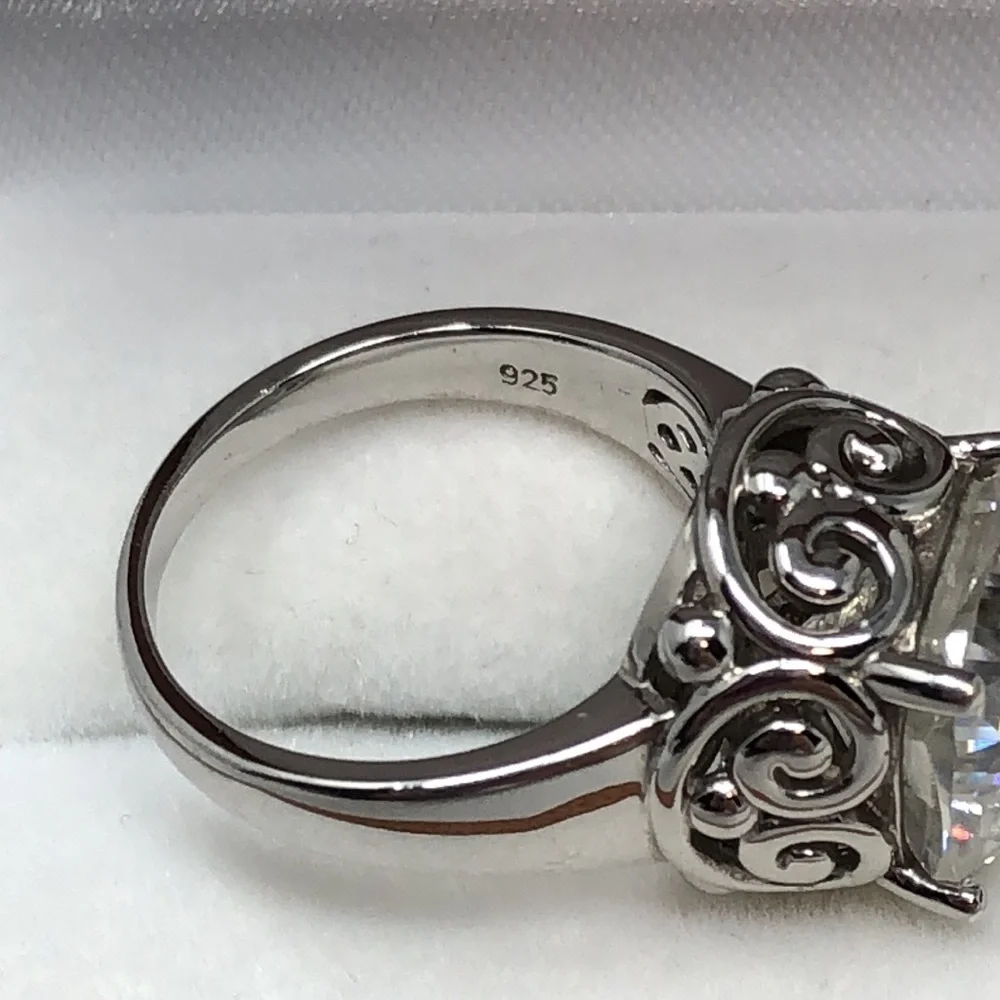Moissanite Fire Ring Vintage Style Engagement Solitaire Platineve Size 6